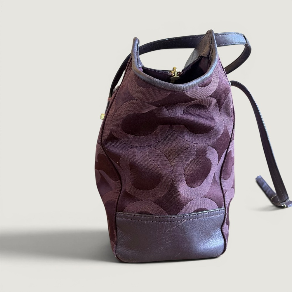 Plum Coach Taylor Op Art Alexis Tote with Dual Shoulder Straps and Gold Hardware - Picture 3 of 8